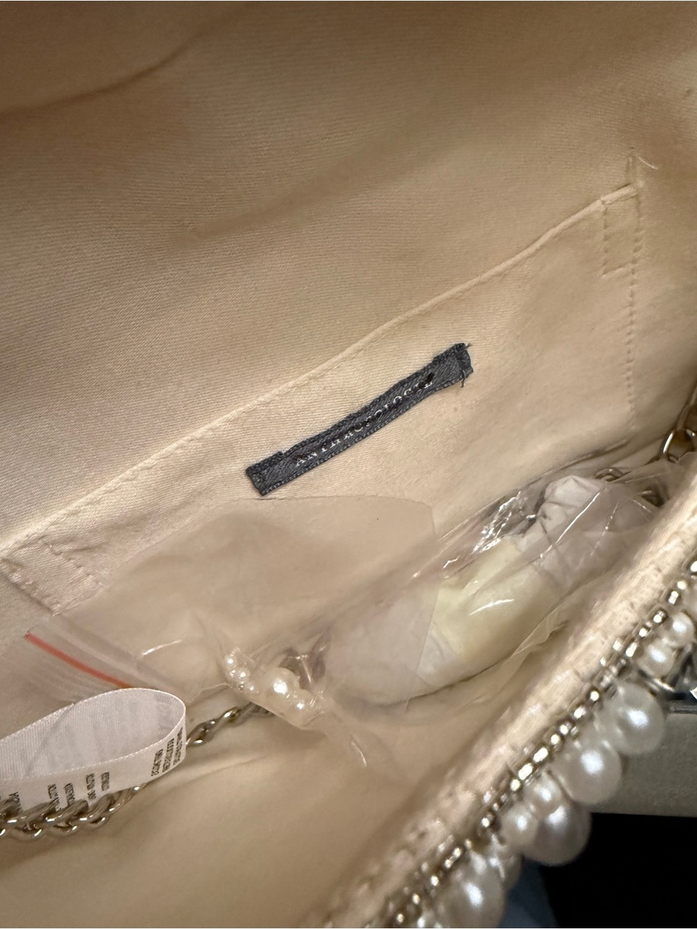 Fiona Beaded Bag: Pearl-Strap Embellished Edition - Picture 9 of 12
